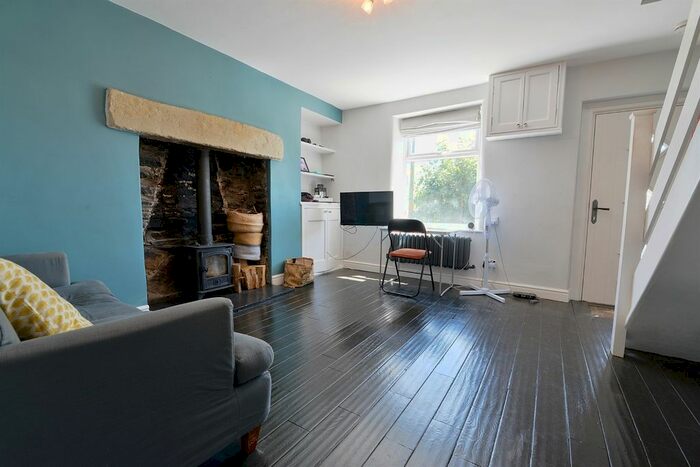 2 Bedroom Terraced House For Sale In Sitch Lane, Birch Vale, High Peak, SK22