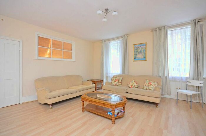 1 Bedroom Flat To Rent In Great Cumberland Place, Marylebone, London, W1H