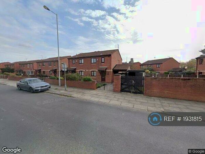 3 Bedroom Semi-Detached House To Rent In Church Road, Seaforth, Liverpool, L21