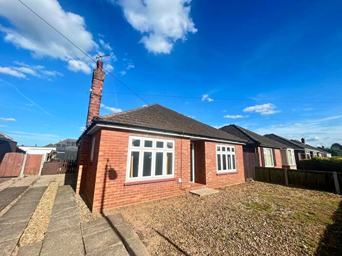 3 Bedroom Bungalow To Rent In Cannerby Lane, Norwich, NR7