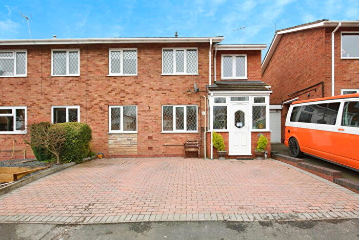 4 Bedroom Semi Detached House For Sale In Wulfric Close, Penkridge, Staffordshire, ST19