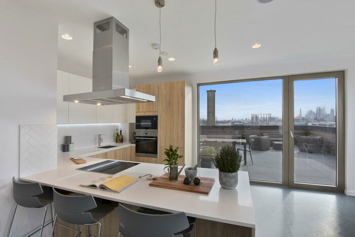 3 Bedroom Apartment For Sale In Monohaus, London Fields, E8