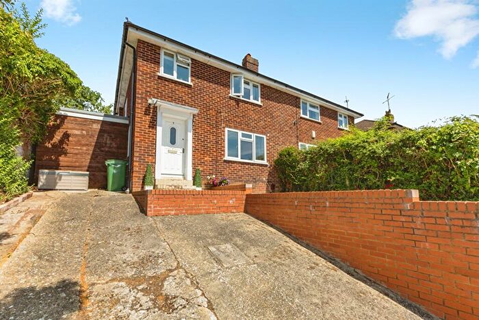 4 Bedroom Semi Detached House For Sale In Birdhill Avenue, Reading, RG2