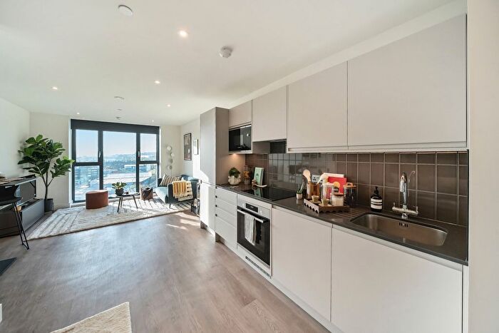 Studio To Rent In Uncle Leeds, Whitehall Leeds, LS12