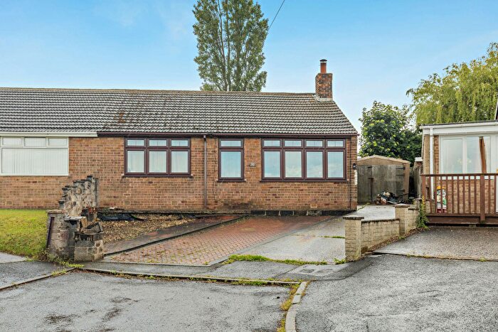 2 Bedroom Semi-Detached Bungalow For Sale In Norton Avenue, Shuttlewood, S44