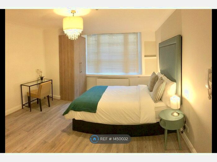 Studio To Rent In Talbot Square, London, W2