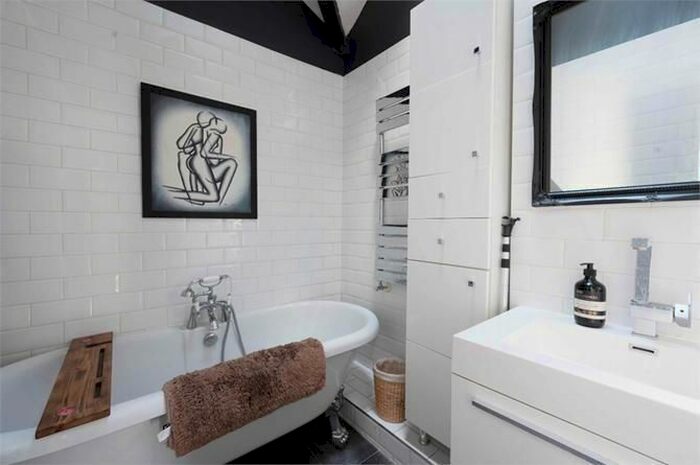 2 Bedroom Flat To Rent In Bishops Way, Hackney, E2