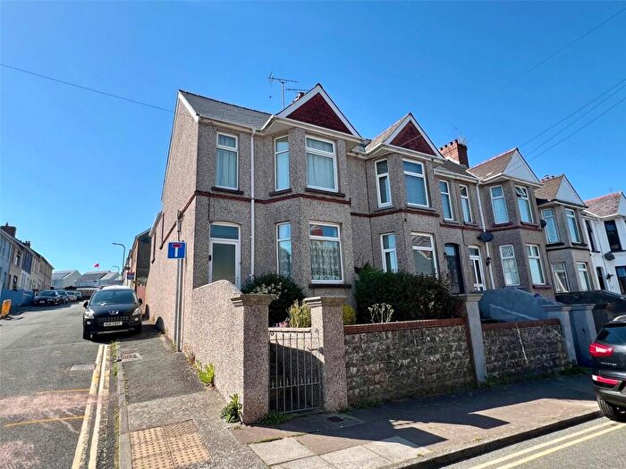 3 Bedroom End Of Terrace House For Sale In St. Annes Road, Hakin, Milford Haven, Pembrokeshire, SA73