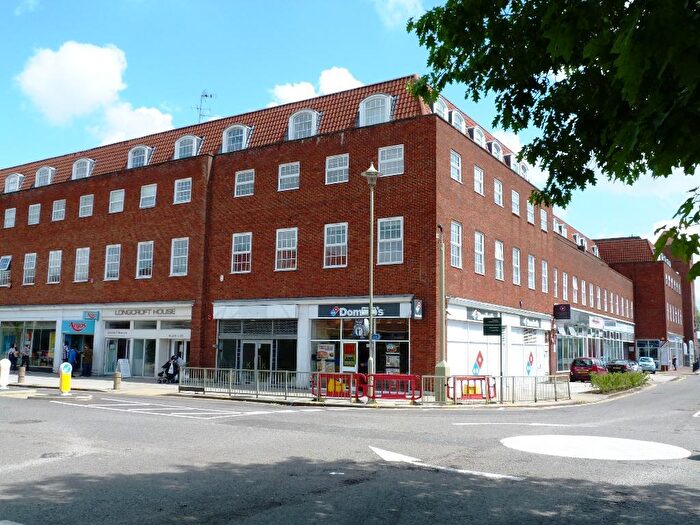 1 Bedroom Flat To Rent In Fretherne, Welwyn Garden City, AL8