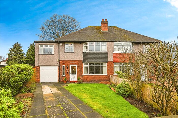 4 Bedroom Semi Detached House For Sale In Martin Close, Liverpool, Merseyside, L18