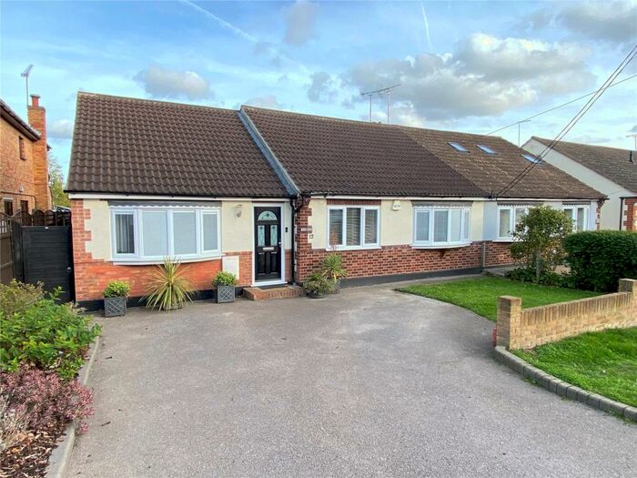 4 Bedroom Detached House For Sale In Russetts, Great Berry, Langdon