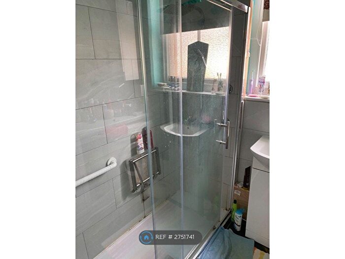 1 Bedroom Flat To Rent In Marina, Bexhill-On-Sea, TN40