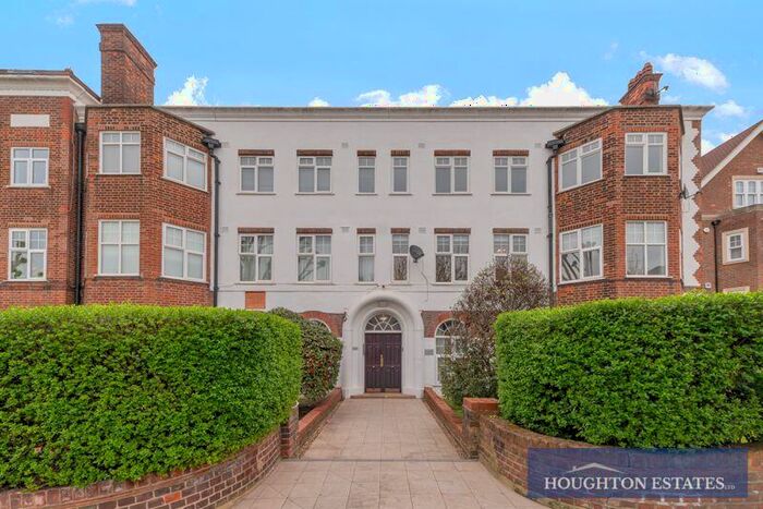 2 Bedroom Flat To Rent In Beechwood Hall Regents Park Road London, N3