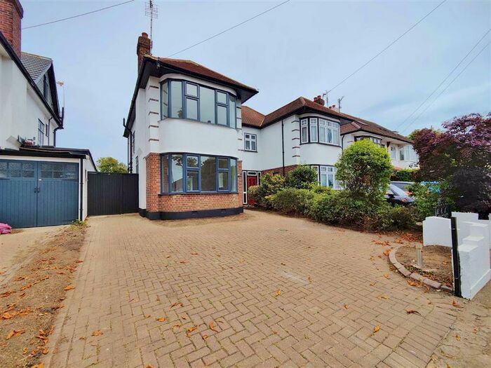 3 Bedroom Semi-Detached House To Rent In Prittlewell Chase, Westcliff On Sea, Essex, SS0