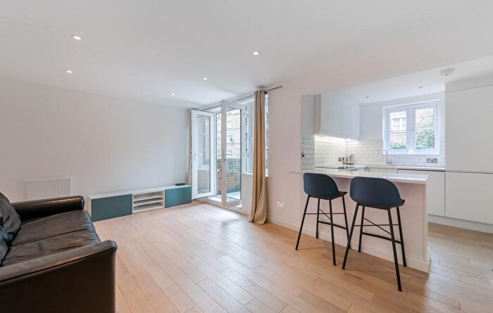 1 Bedroom Flat To Rent In Oswin Street, London, SE11