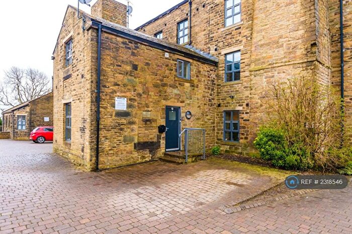 2 Bedroom Flat To Rent In Highgate Mill Fold, Queensbury, Bradford, BD13