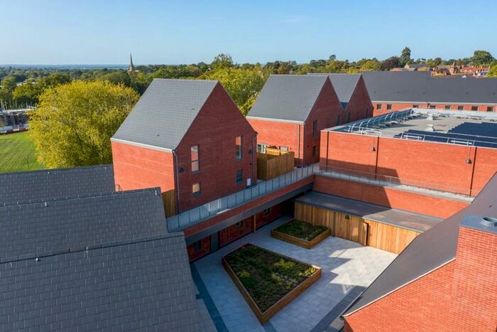 1 Bedroom Apartment To Rent In Elms Walk, Wokingham, RG40