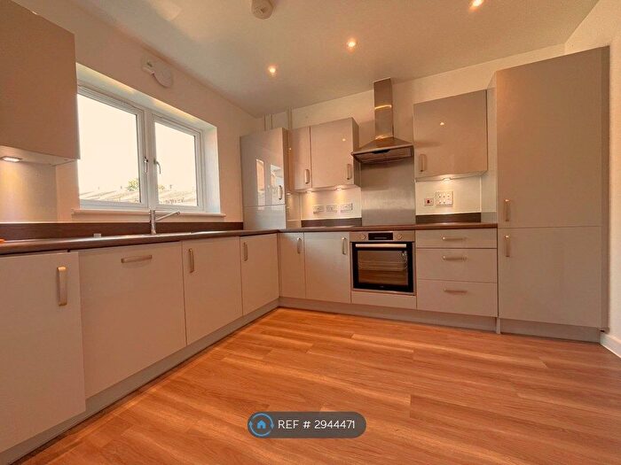 3 Bedroom Terraced House To Rent In Great Heart, Hemel Hempstead, HP2