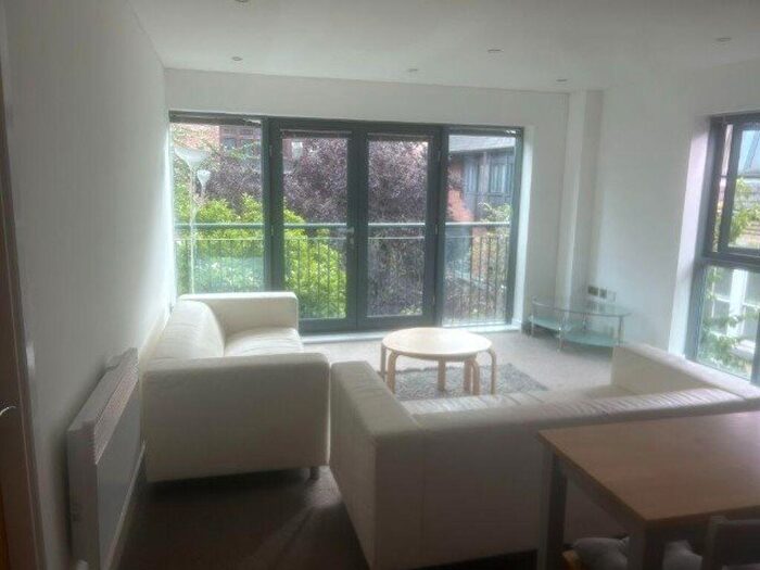 2 Bedroom Flat To Rent In Nottingham, , Woolpack Ln -, NG1