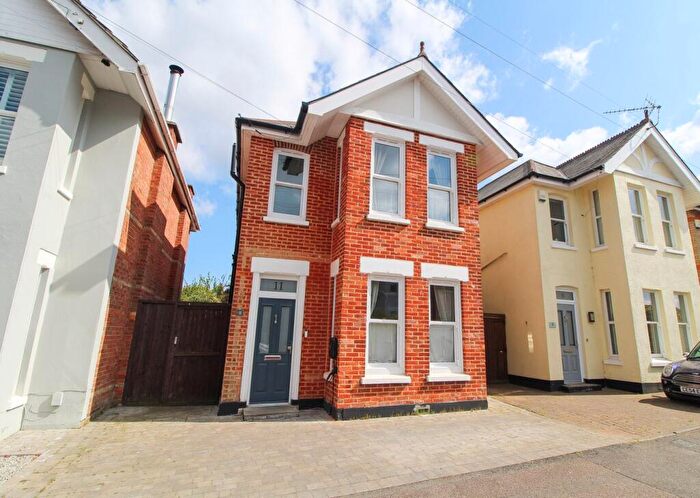 3 Bedroom Detached House For Sale In Ashbourne Road, Southbourne, Bournemouth, BH5