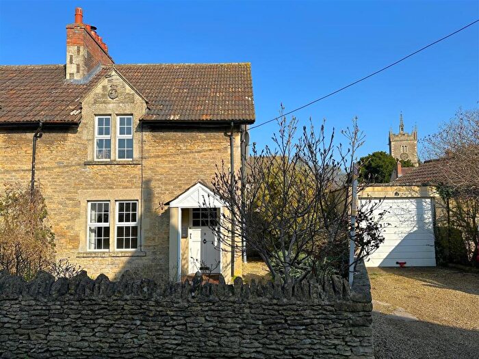 3 Bedroom Semi Detached House For Sale In Park Lane, Sutton Benger, Chippenham, SN15