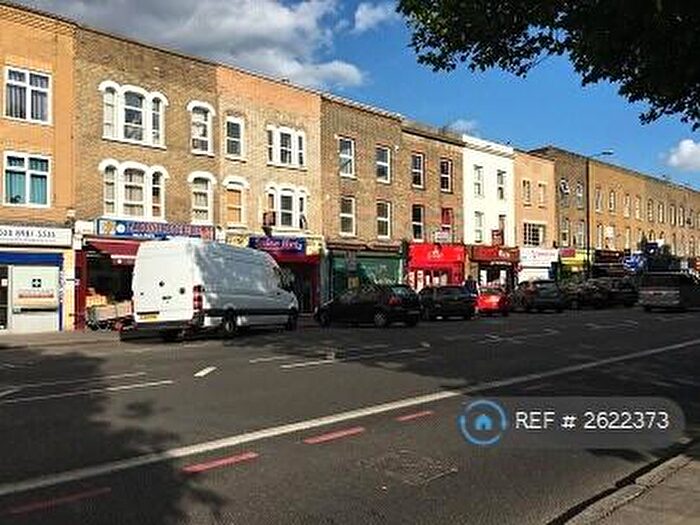 4 Bedroom Flat To Rent In Burdett Road, London, E3