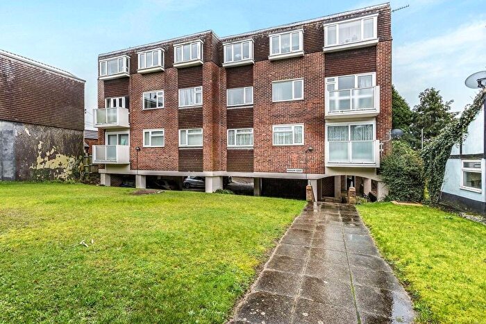 2 Bedroom Flat To Rent In London Road, Purbrook, Waterlooville, Hampshire, PO7