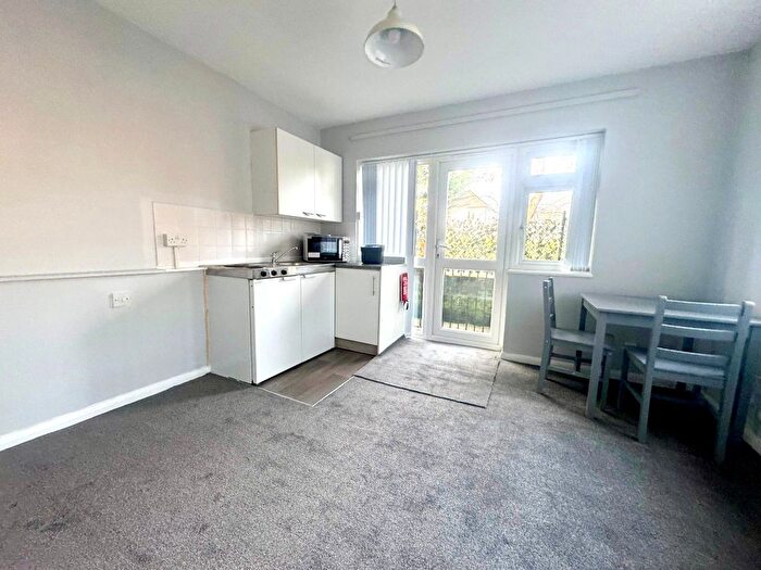 Studio To Rent In The Approach, Orpington, BR6