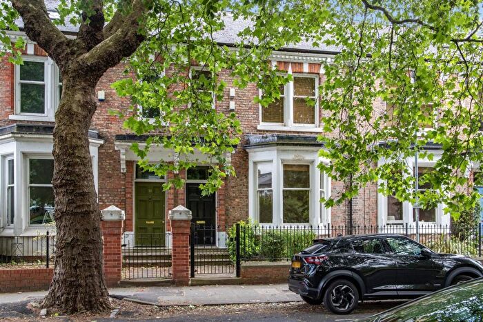 6 Bedroom House For Sale In Stanhope Road North, Darlington, DL3