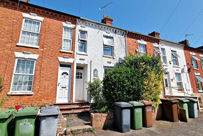 2 Bedroom Terraced House To Rent In Winstanley Road, Wellingborough, NN8