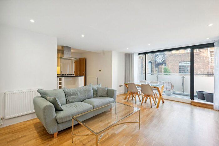 2 Bedroom Flat To Rent In Millers Way, London, W6