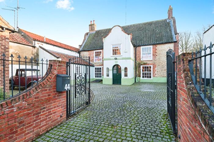 4 Bedroom Detached House For Sale In Oak Street, Fakenham, NR21