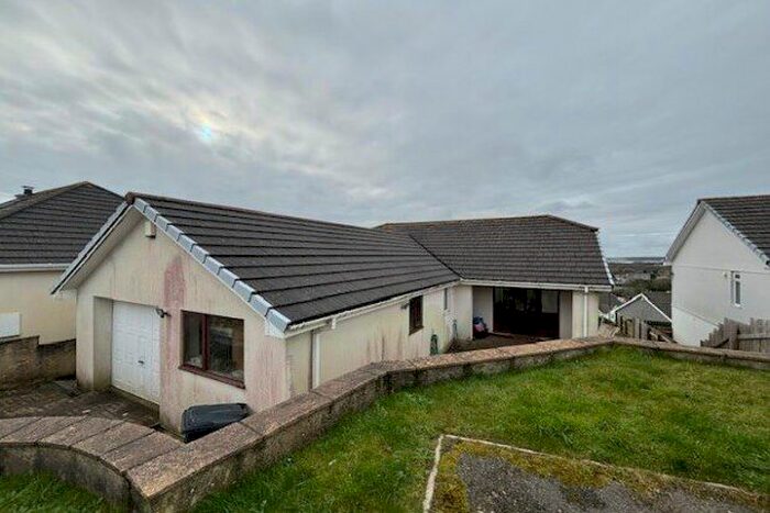 3 Bedroom Bungalow To Rent In Creaz An Bre, St. Austell, PL26