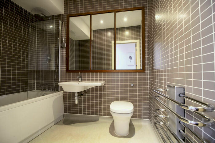 2 Bedroom Apartment To Rent In Park Row Apartments, Greek Street, Leeds City Centre, LS1