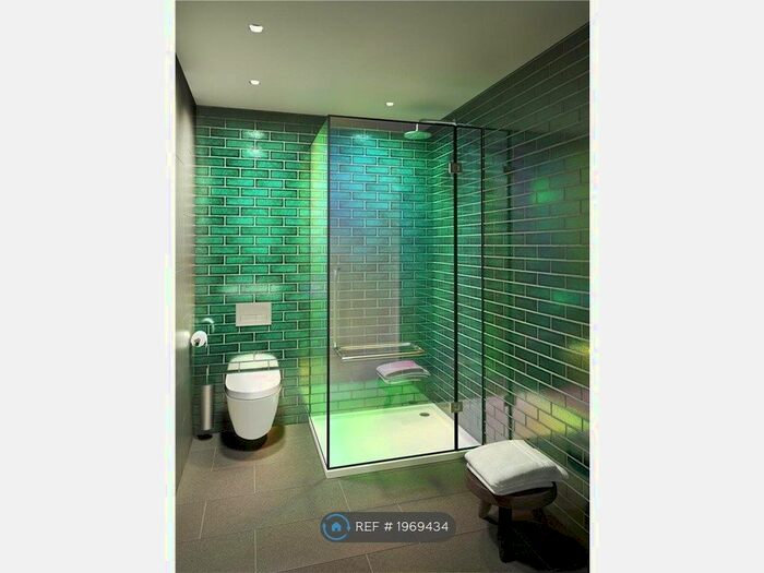 2 Bedroom Flat To Rent In Cutter Lane, London, SE10