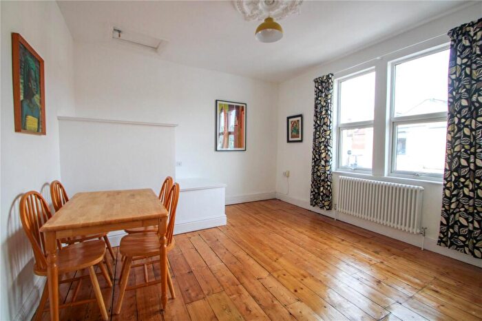 1 Bedroom Apartment To Rent In North Street, Bristol, BS3