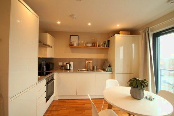 1 Bedroom Flat To Rent In Azalea Drive, Swanley BR8