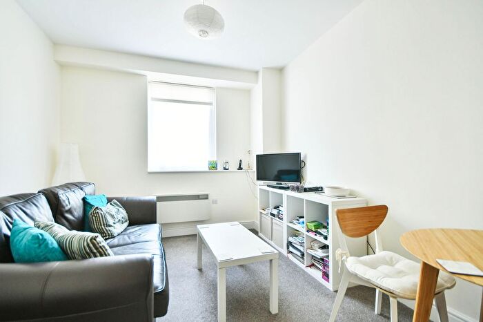 1 Bedroom Property To Rent In Electra House, Swindon, SN1