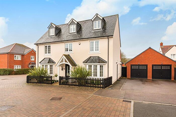 5 Bedroom Detached House To Rent In Alder Wynd, Silsoe, Bedford, MK45