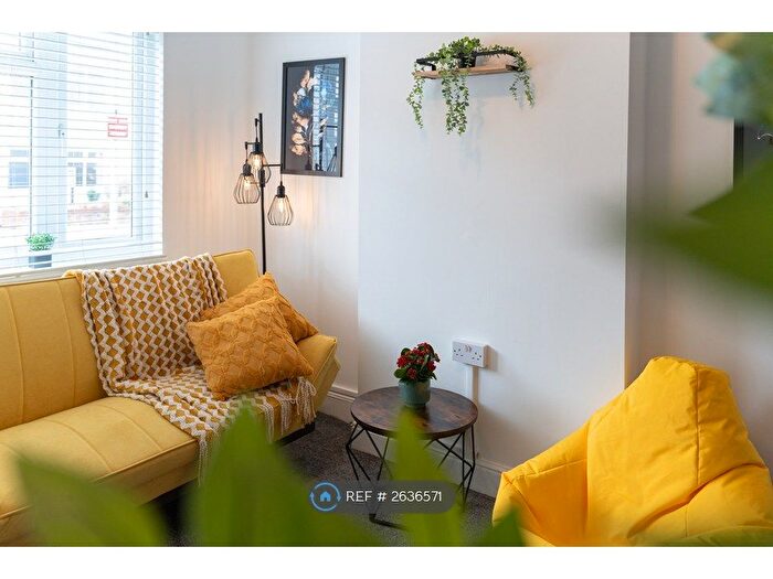 3 Bedroom Detached House To Rent In Eastney Road, Southsea, PO4