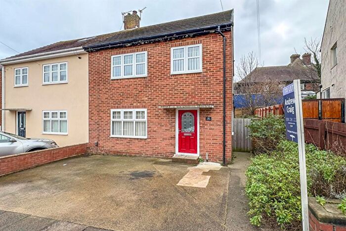 3 Bedroom Semi-Detached House To Rent In Westmorland Road, South Shields, NE34