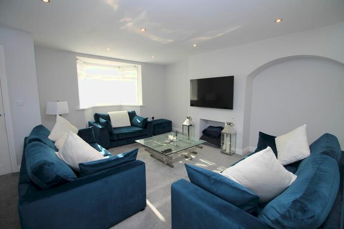 3 Bedroom Semi-Detached House To Rent In Western Avenue, West Denton, Newcastle Upon Tyne, NE5