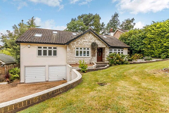 5 Bedroom Detached House For Sale In Courtleas, Cobham, KT11