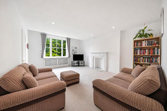 2 Bedroom Apartment For Sale In Upper Park Road, Belsize Park, NW3