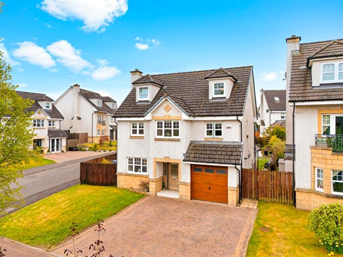 5 Bedroom Detached House For Sale In Jardine Place, Bathgate, EH48