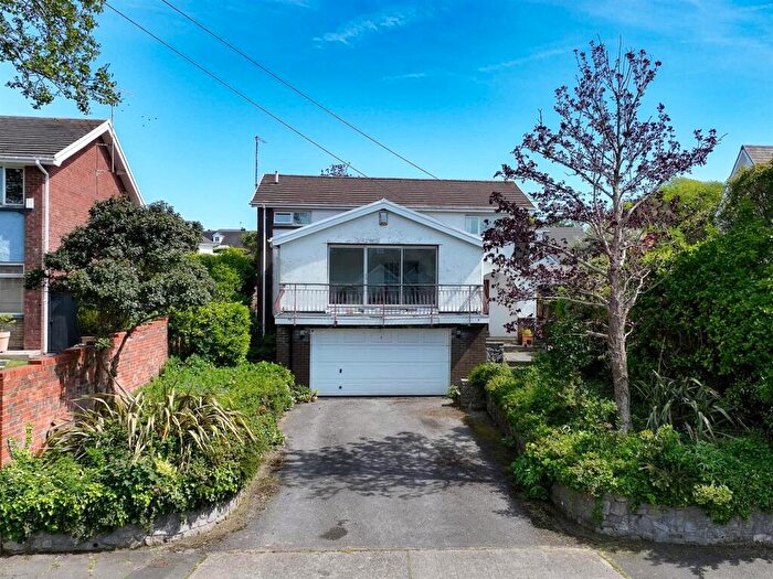 4 Bedroom Detached House For Sale In Caswell Drive, Caswell, Swansea, SA3