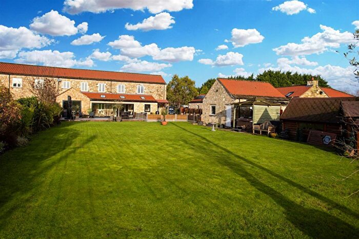 4 Bedroom Barn Conversion For Sale In Newthorpe, South Milford, Leeds, LS25