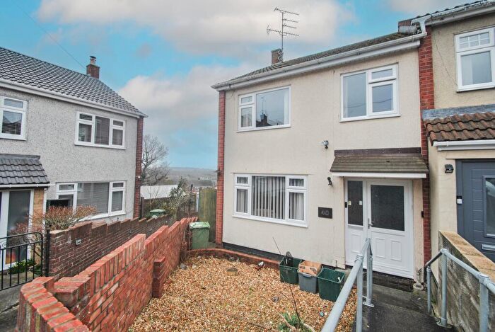 3 Bedroom End Of Terrace House For Sale In The Reddings, Bristol, BS15