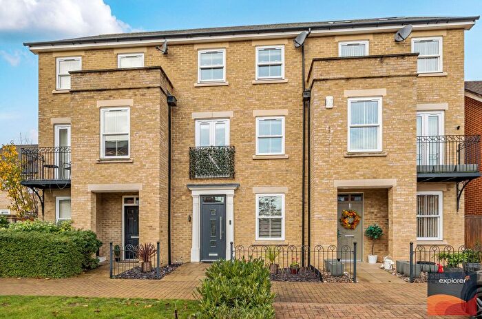 3 Bedroom Terraced House For Sale In Rockbourne Road, Sherfield Park, RG27