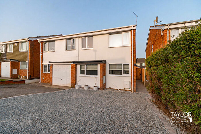 3 Bedroom Semi Detached House For Sale In Seaton, Tamworth, B77